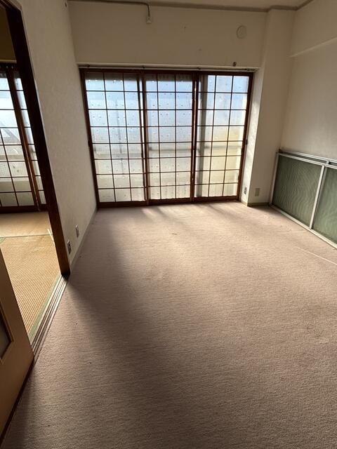 4DK Apartment for Sale in Suminoe Ward, Osaka with South Balcony - Thumbnail 4