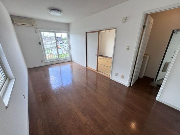 Sunny 1LDK Apartment for Rent in Hanamaki, Iwate - Thumbnail 4