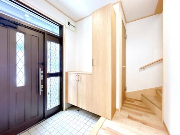 Renovated 4SLDK House in Otaru with Parking for 2 Cars - Thumbnail 3