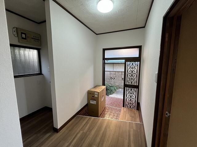 Renovated 4LDK House in Chikusei, Ibaraki Near Station - Thumbnail 3