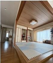 6LDK Family Home on 162.95 Tsubo Land in Tomakomai, Hokkaido - Thumbnail 3