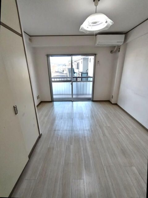 Affordable 1R Apartment for Rent in Sakado, Saitama - 25,000 Yen - Thumbnail 4