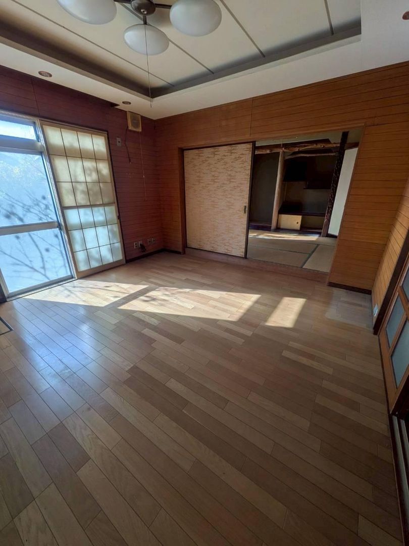 Used 5DK House in Sanuki City, Kagawa - 110m2 - Thumbnail 4