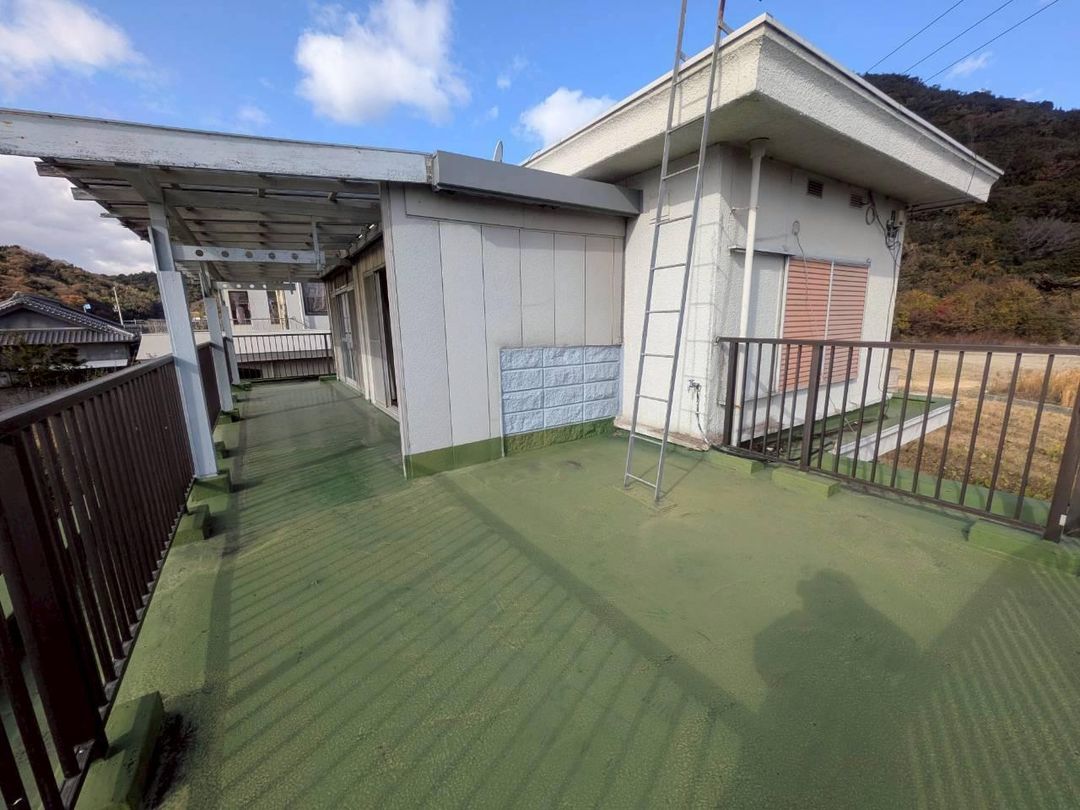 Used 5DK House in Sanuki City, Kagawa - 110m2 - Thumbnail 3