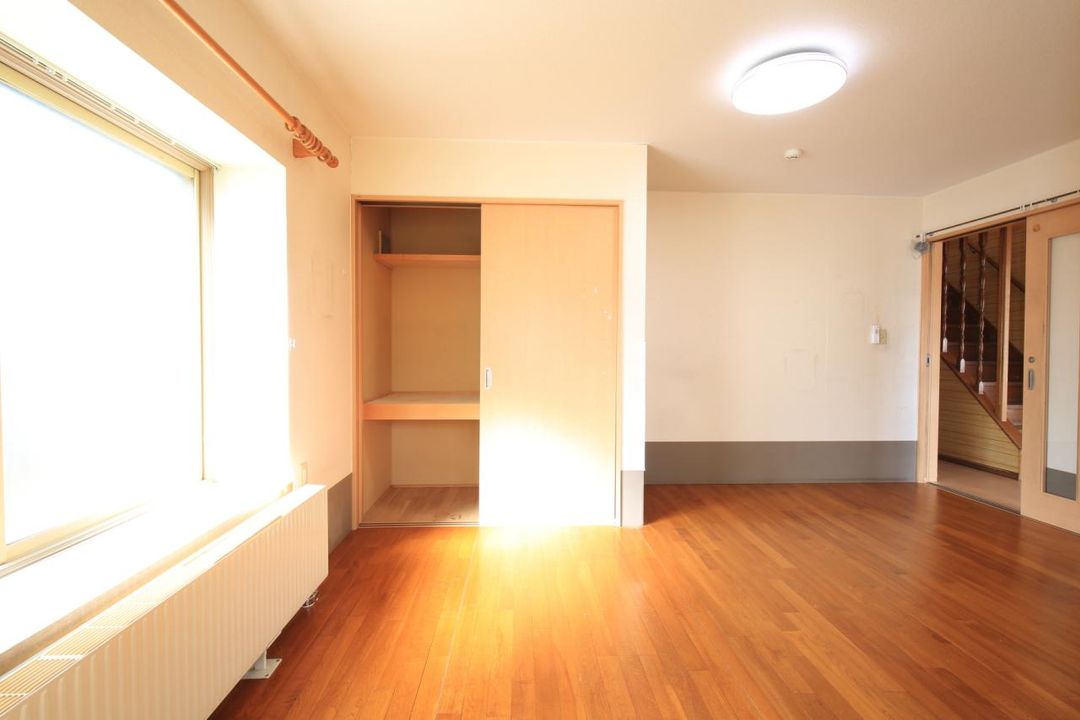 6SLDK Detached House for Sale in Date, Hokkaido - 1600万 Yen - Thumbnail 2