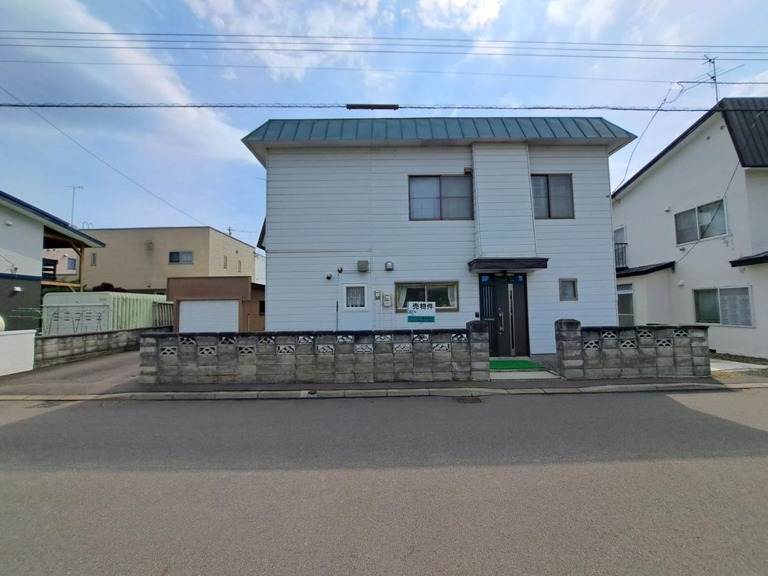 6LDK Renovated House for Sale in Asahikawa, Hokkaido - Thumbnail 3