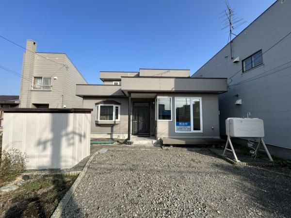 4SLDK House for Sale in Kita-ku, Sapporo near JR Shinkawa Station - Image 1