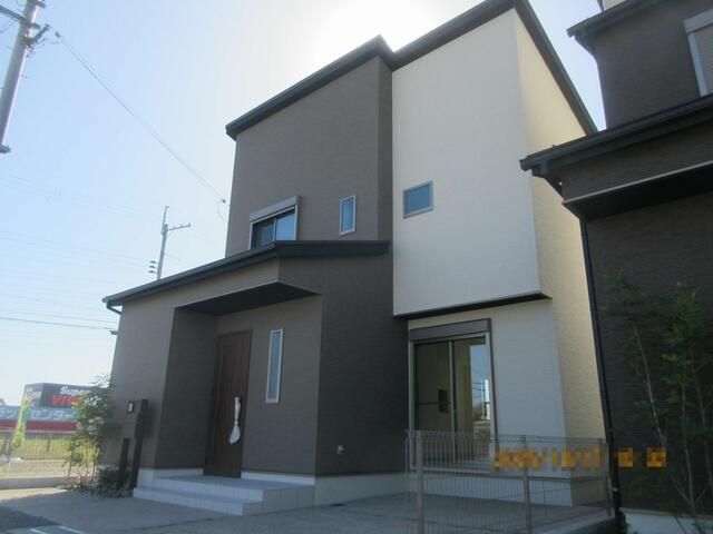New 3LDK House for Sale in Ibaraki, Osaka with Land - Thumbnail 3