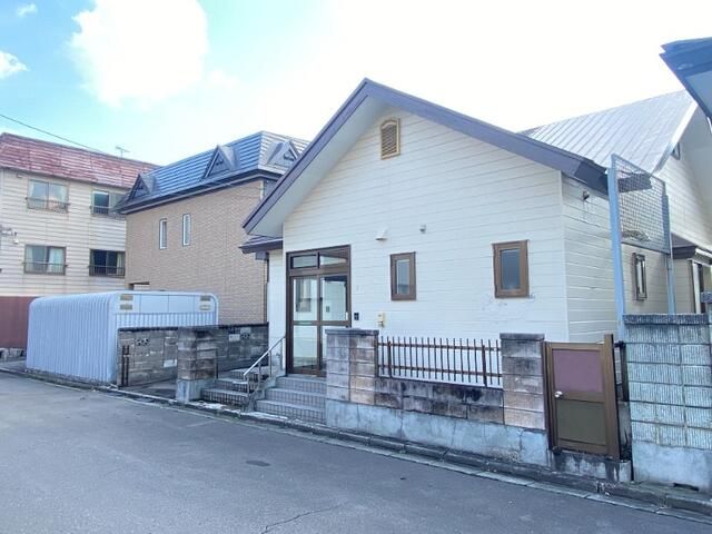 3LDK Single-Story House for Sale in Hokuto, Hokkaido - Thumbnail 2
