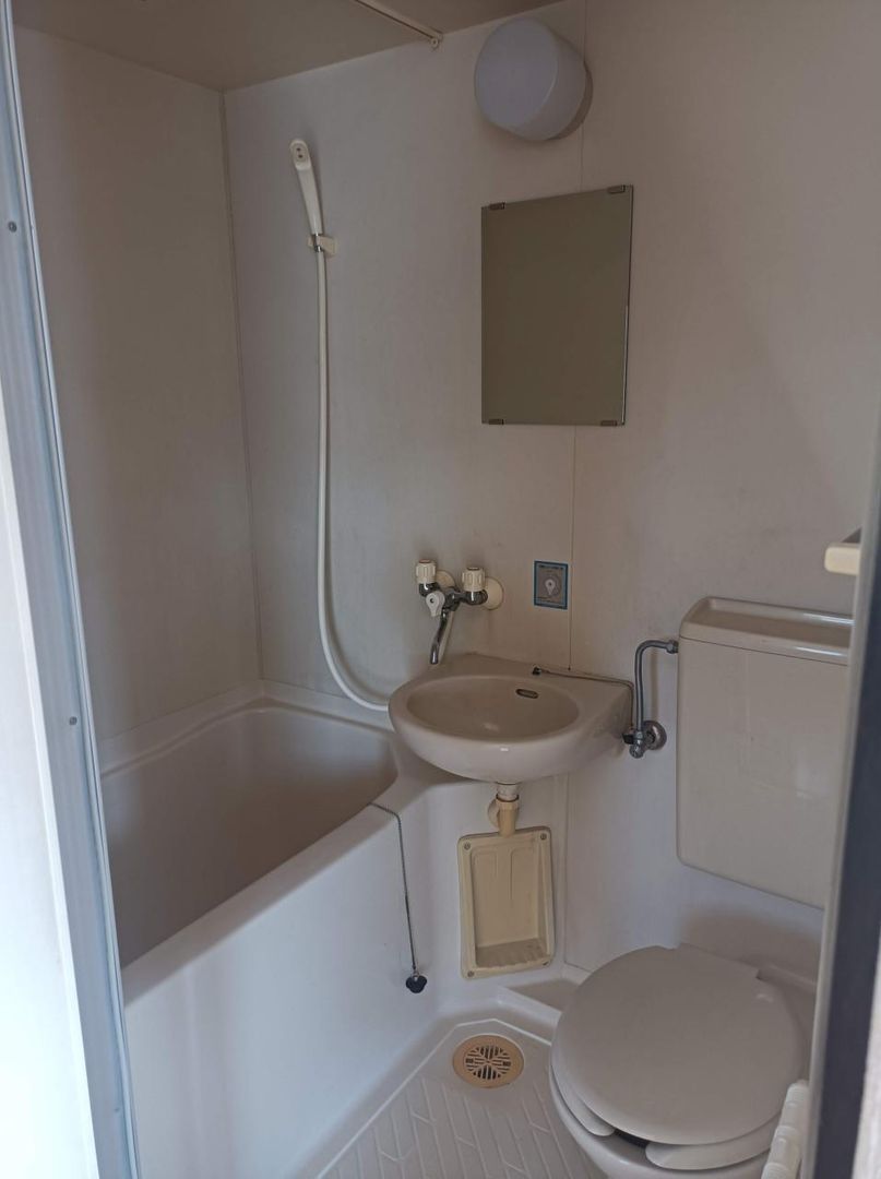 One-Room Apartment for Rent in Serene Nara City Residential Area - Thumbnail 4