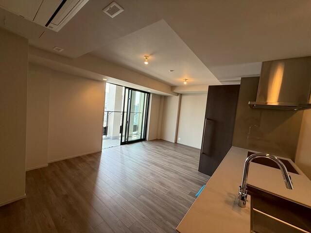2LDK Apartment in Proud Tower Shibuya with Tokyo Tower View - Thumbnail 2