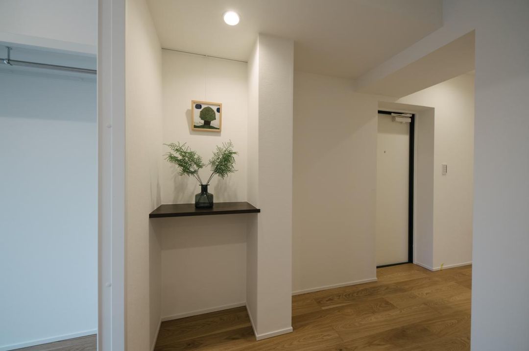 Renovated 2SLDK Apartment with Private Garage in Bunkyo, Tokyo - Thumbnail 4