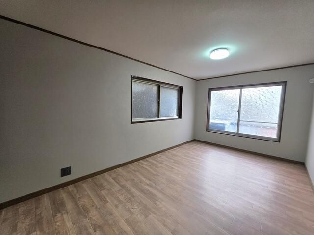 Renovated 3SLDK House for Sale in Sakai, Osaka - 2026 Update - Thumbnail 4