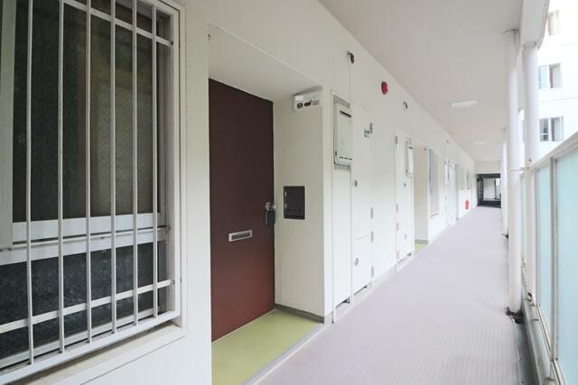 2DK Apartment for Sale in Takamatsu, Kagawa - 45.23 sqm - Thumbnail 2