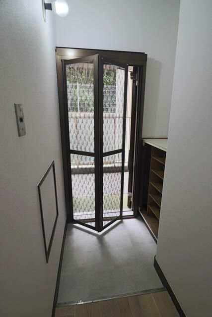 2DK Apartment for Sale in Takamatsu, Kagawa - 45.23 sqm - Thumbnail 4