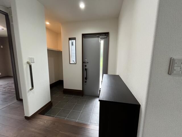 2019 4SLDK House for Sale in Ama City, Aichi | 335 sqm Land - Thumbnail 2