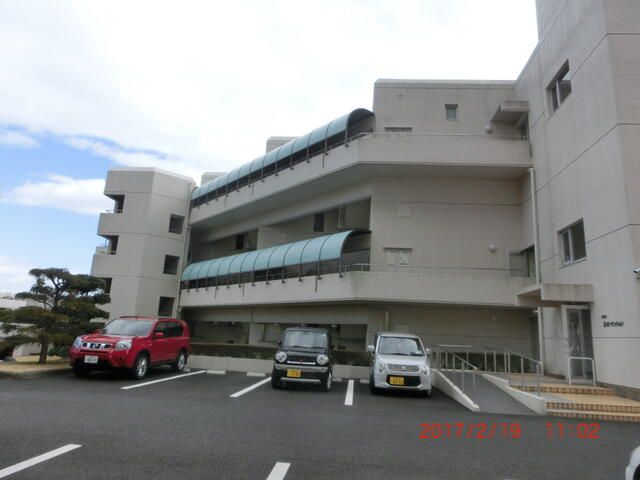 Sea View 2DK Condo in Toba, Mie | Fujita Toba Mansion - Image 1