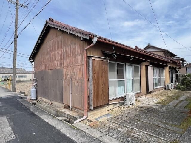 Pet-Friendly 2SK Terrace House for Rent in Ichinomiya, Aichi - Thumbnail 2