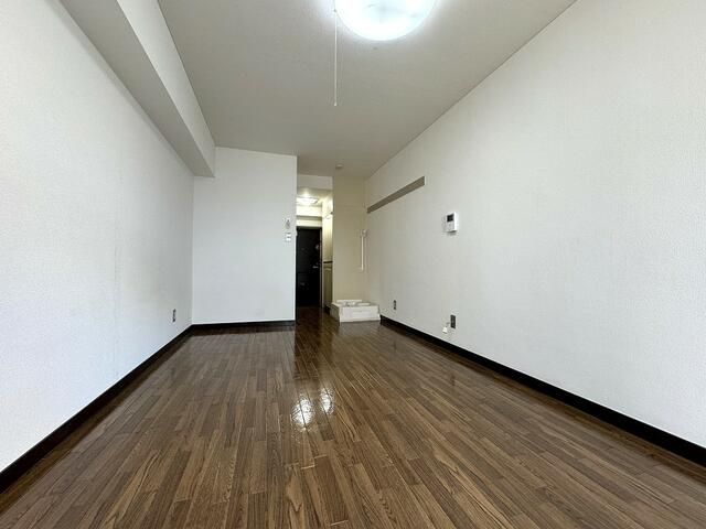 Chiyoda Sanbancho Studio Apartment for Sale with Rental Income - Thumbnail 4