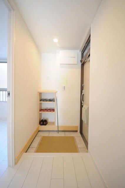 Renovated 2DK Apartment Near Toyota Station, Hino, Tokyo - Thumbnail 3