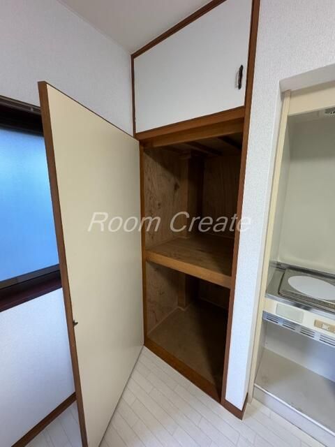 1R Apartment for Rent in Suenomoto-cho, Tokushima City - Thumbnail 4