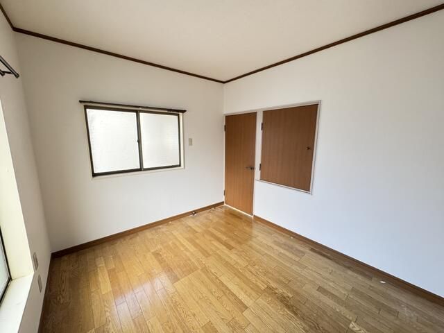 Renovated 4DK House for Sale in Izumi City, Osaka - Thumbnail 4