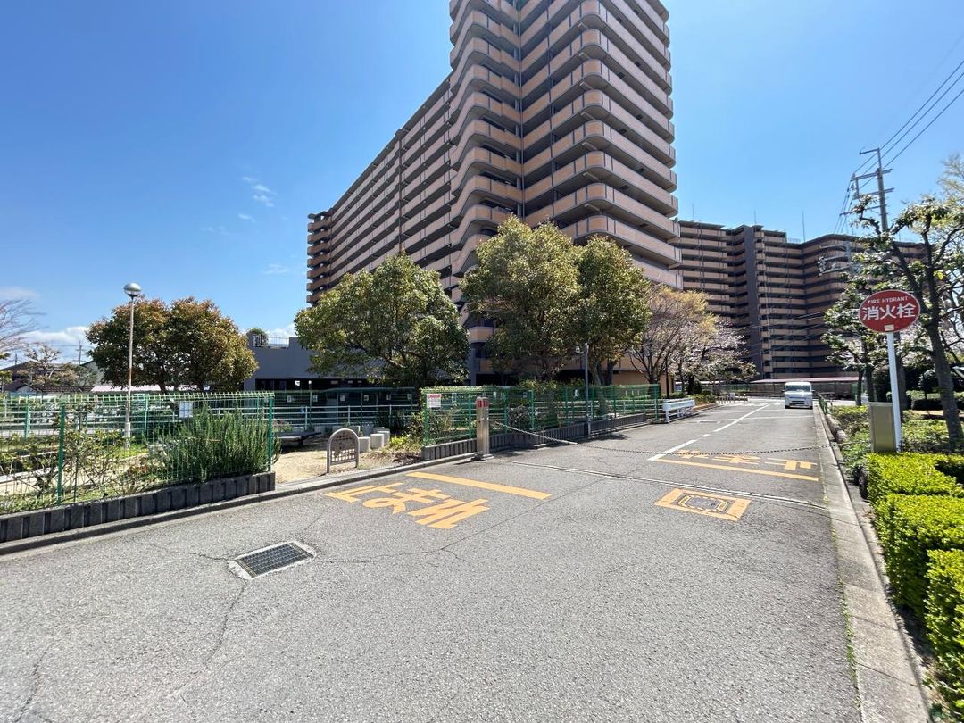 3LDK Apartment for Sale in Sennan City, Osaka - 700万円 - Thumbnail 3