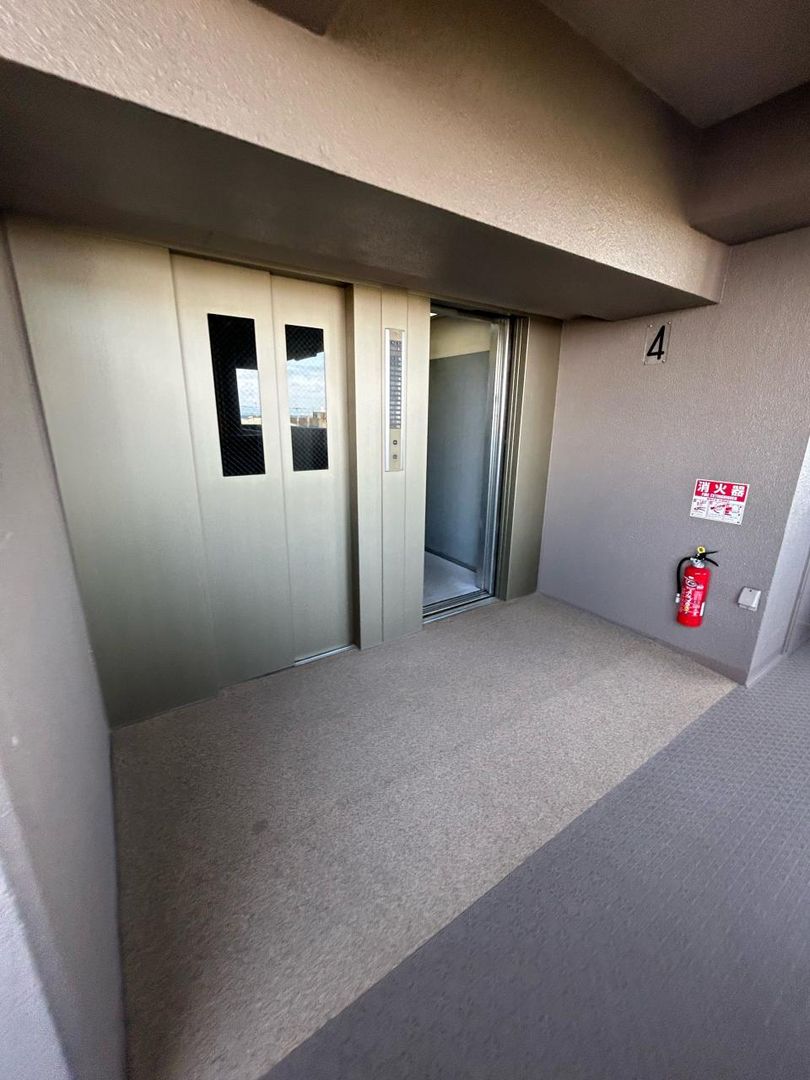 3LDK Apartment for Sale in Sennan City, Osaka - 700万円 - Thumbnail 4