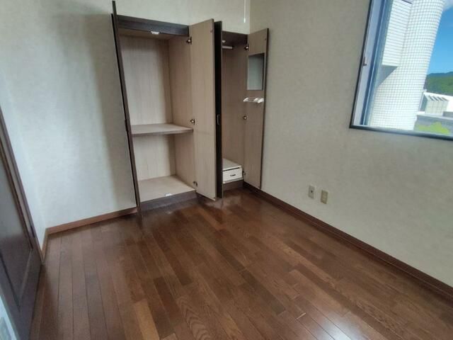 2LDK Corner Apartment for Sale in Maizuru, Kyoto - Thumbnail 4