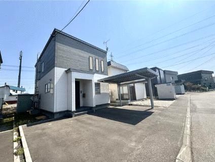 2019-Built 4LDK All-Electric Home with Solar in Sapporo - Thumbnail 4