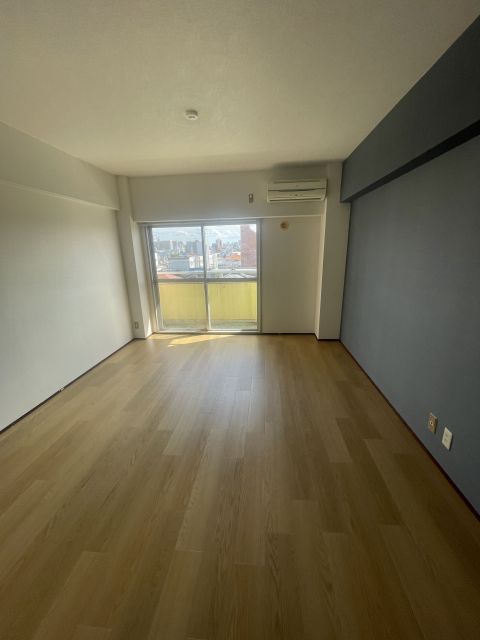 1K Apartment for Rent in Saga City, Saga | 27.2 sqm - Thumbnail 2