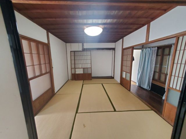 Historic 4DK House in Asakura, Fukuoka - Thumbnail 4