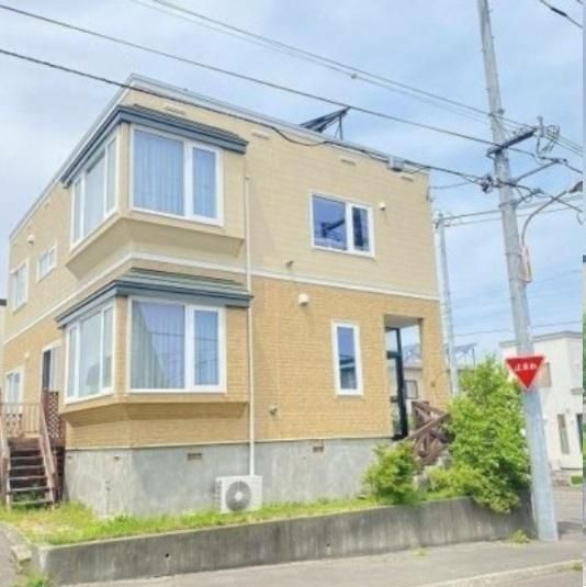 5LDK House with Solar Panels in Sapporo Shiroishi Ward - Thumbnail 2