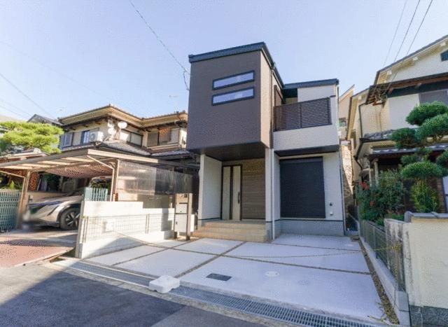 New 4LDK House for Sale in Takatsuki, Osaka | 2025 Build - Image 1