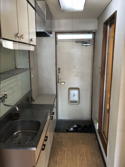 1K Apartment for Rent in Nagasaki City, Nagasaki - Thumbnail 2