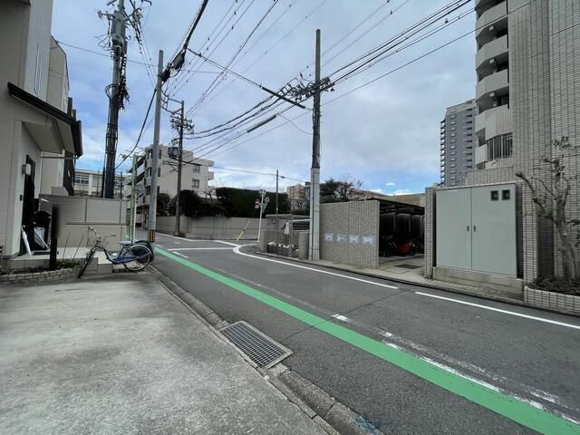 6DK Detached House for Sale in Nagoya Higashi Ward Quiet Neighborhood - Thumbnail 3