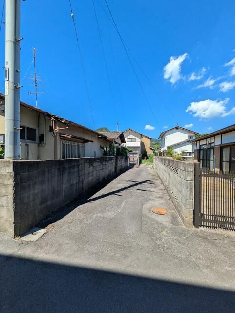 5DK Detached House for Sale in Oni-nashi, Takamatsu - Thumbnail 3