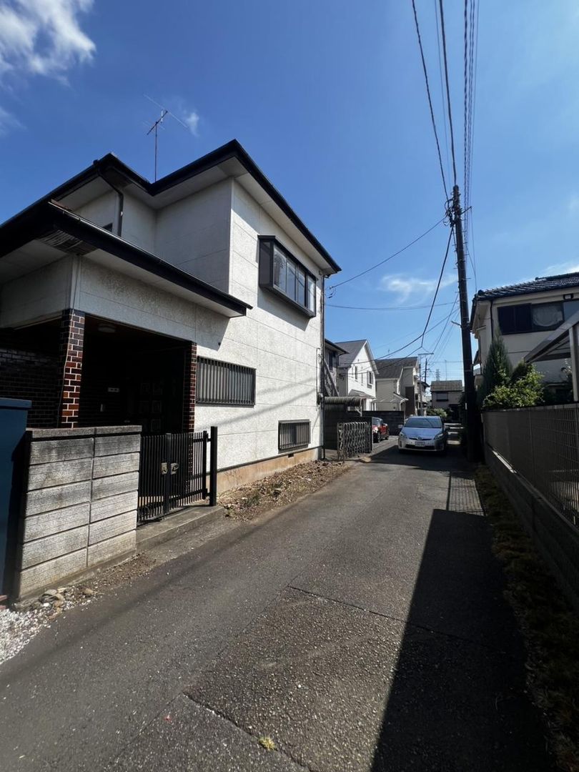 Land for Sale in Kunitachi, Tokyo - 135.39 sqm Residential Plot - Thumbnail 3
