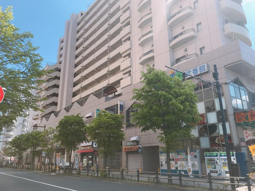 3LDK Apartment for Sale near Kameari Station, Katsushika, Tokyo - Image 1