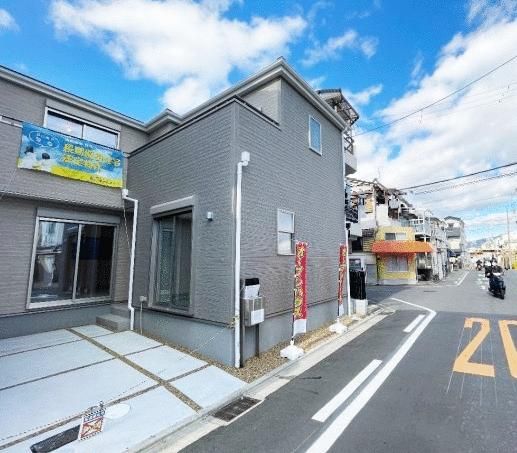 New 4LDK House for Sale in Takatsuki, Osaka - Earthquake Resistant - Thumbnail 2