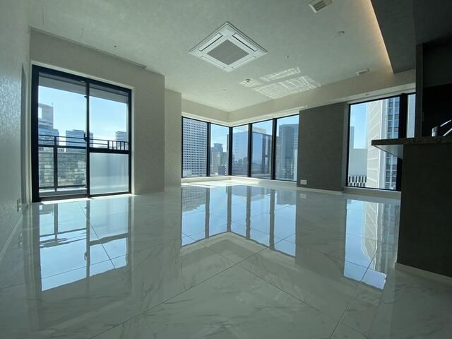 2LDK Condo in Umeda Garden Residence, Osaka - 19th Floor - Thumbnail 4