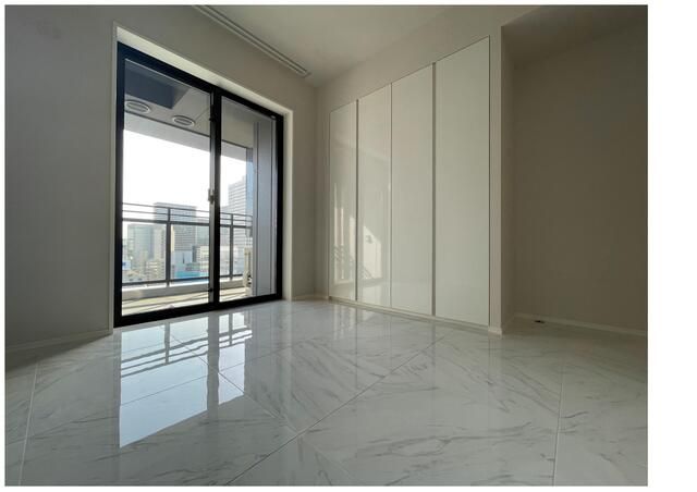 2LDK Condo in Umeda Garden Residence, Osaka - 19th Floor - Thumbnail 3