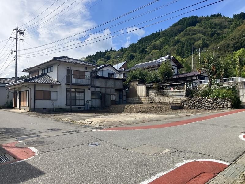 4DK Detached House for Sale in Quiet Nagano Neighborhood - Thumbnail 3