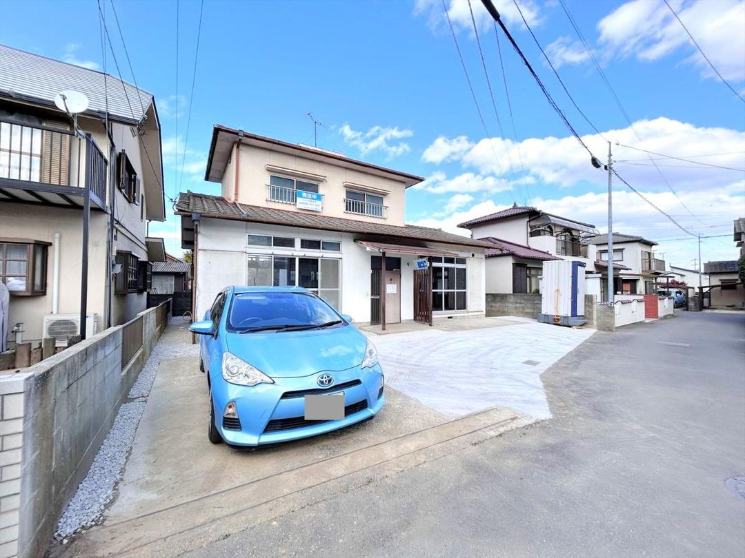 4LDK Detached House in Takamatsu, Kagawa – 92.55 sqm, 281 sqm Land - Thumbnail 2