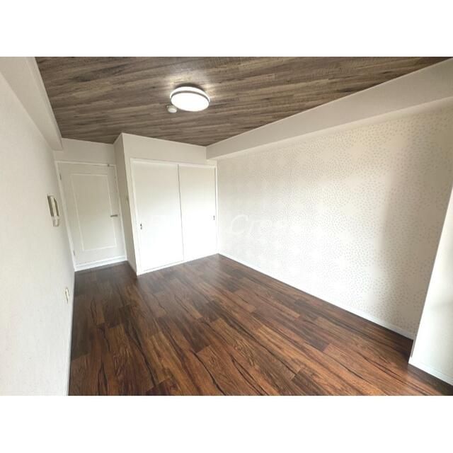 Renovated 1K Apartment for Rent in Tokushima City near University - Thumbnail 3
