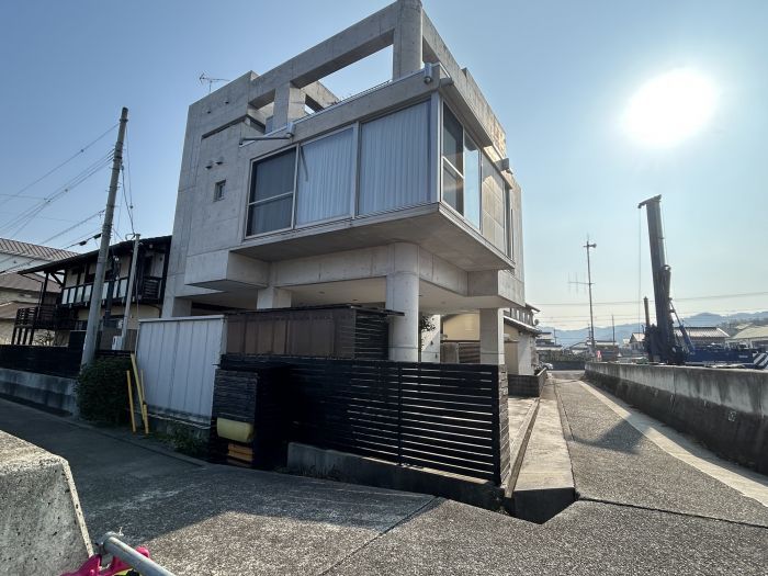 5SLDK Reinforced Concrete House in Sanuki City, Kagawa - Thumbnail 3