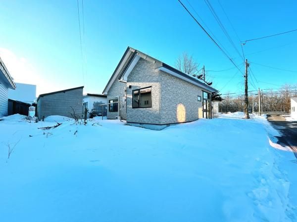3LDK Detached House for Sale in Betsukai, Hokkaido - Thumbnail 2