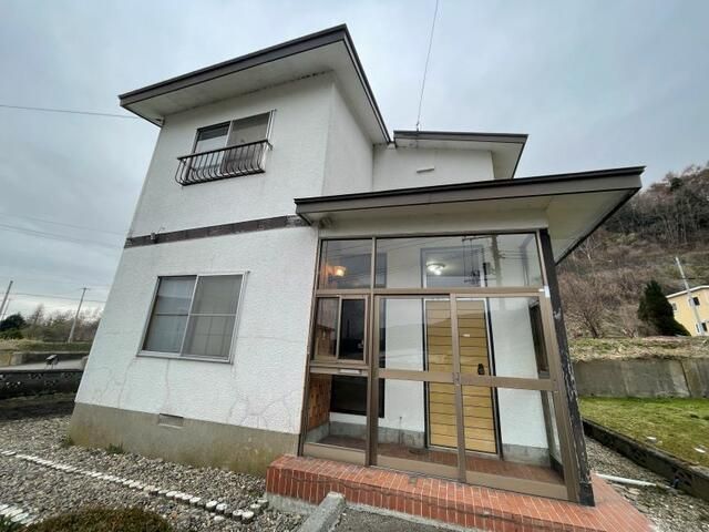 5LDK House for Sale in Nanae, Hokkaido - 87.6 sqm - Thumbnail 2