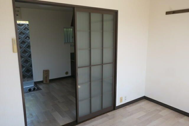 1K Apartment for Rent in Sanjo, Niigata - 25,000 Yen - Thumbnail 3