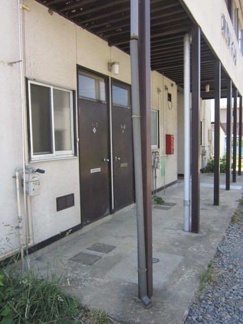 1K Apartment for Rent in Kanesasaki, Iwate - 25,000 JPY - Thumbnail 2